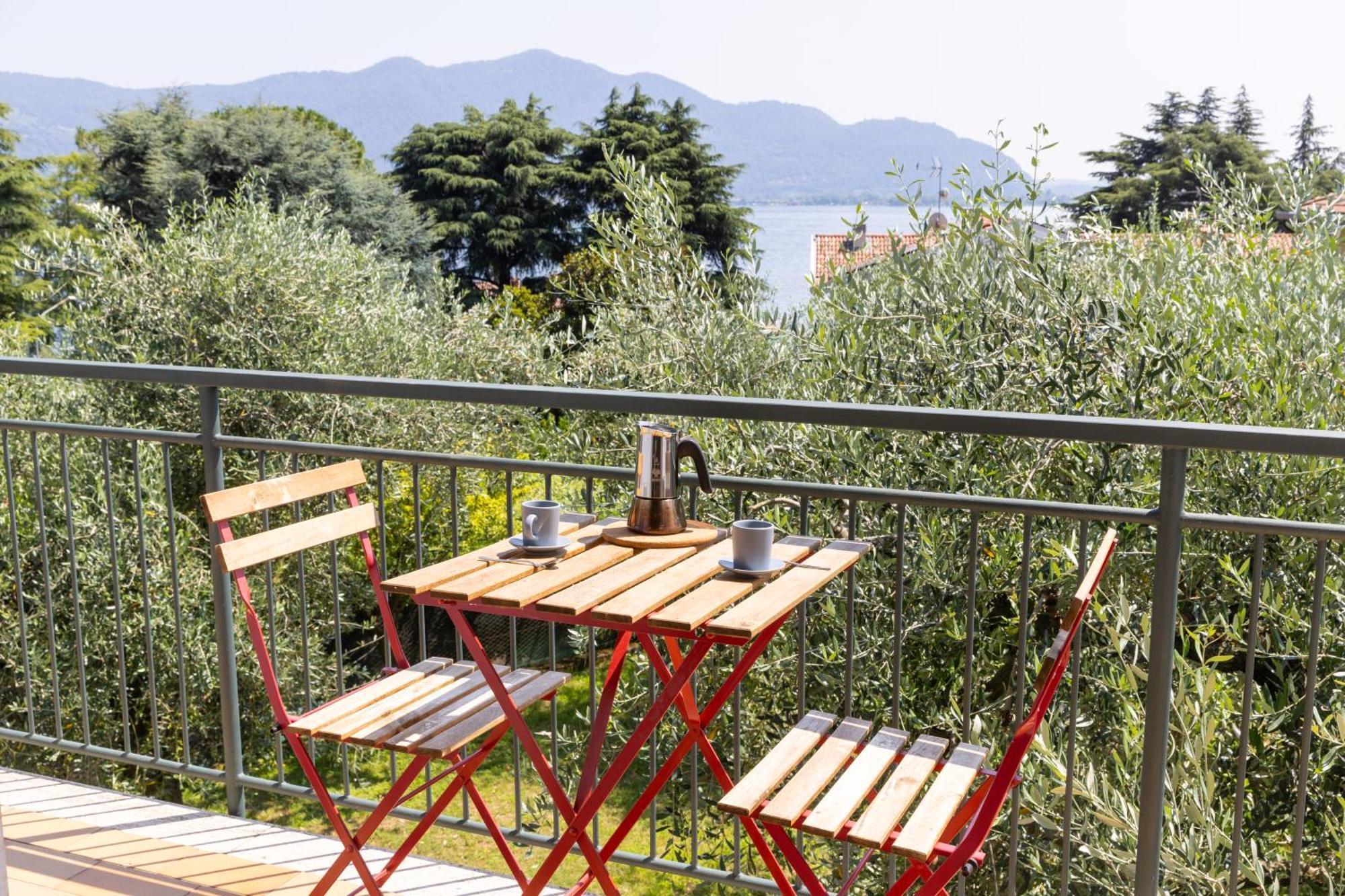 Iseolakerental - L'Uliveto Di Bea Predore Exterior foto